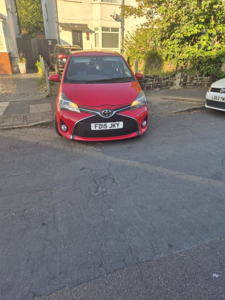 Toyota, YARIS, Hatchback, 2015, Automatic, 1329 (cc), 5 doors