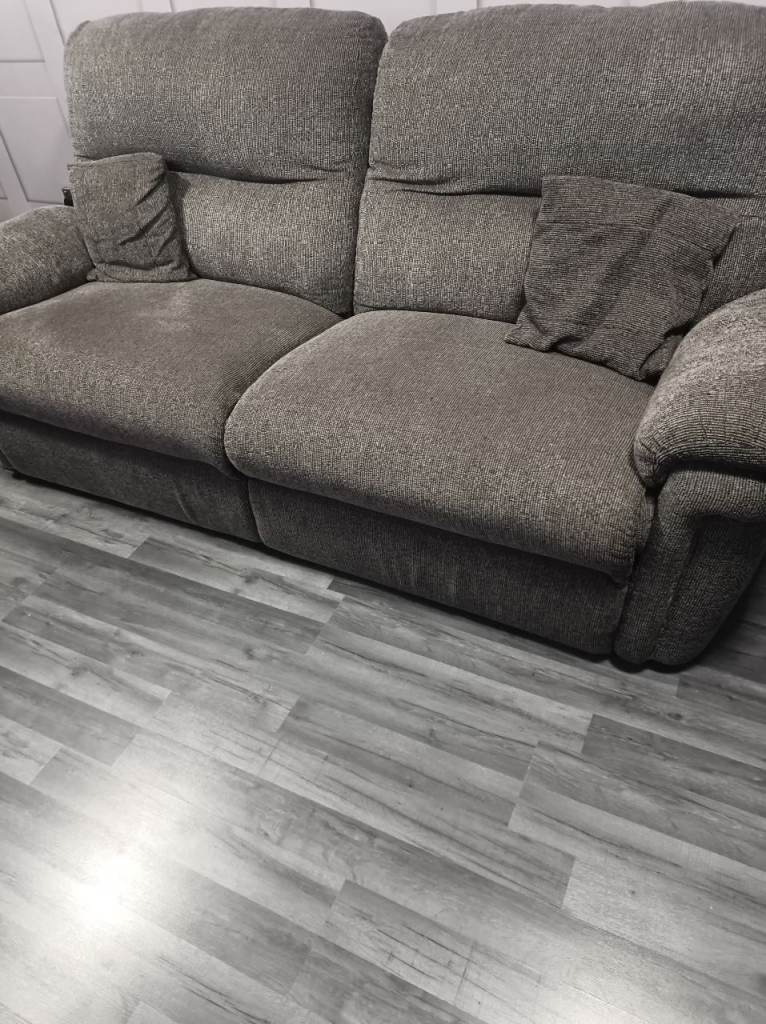 Lazyboy recliner sofa and chair