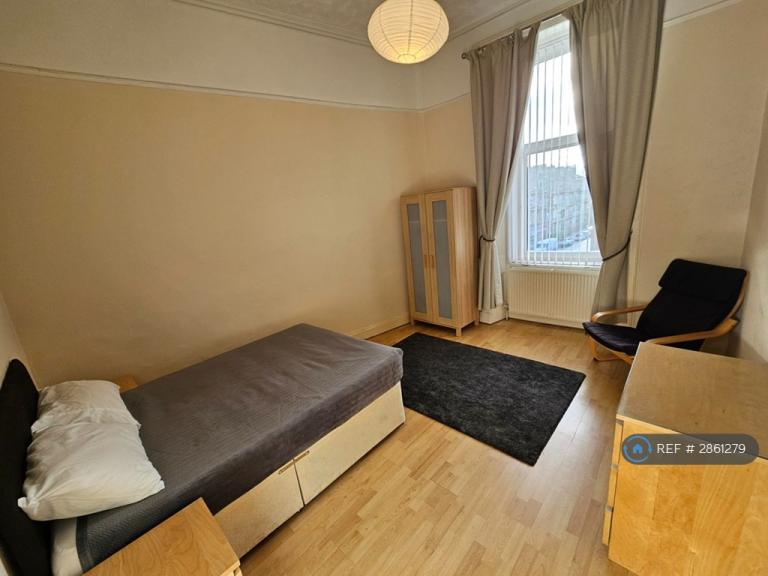 1 bedroom in Kilmarnock Road, Glasgow, G41 (#2861279)