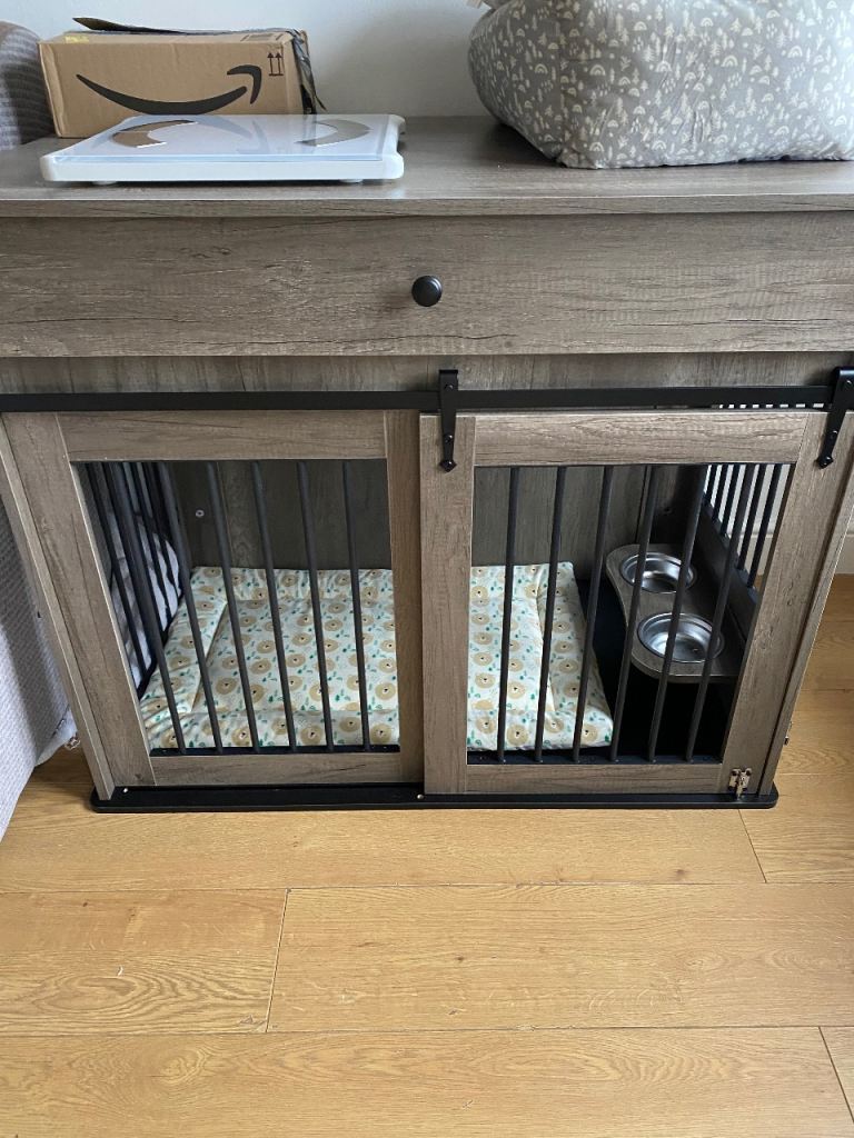 Dog crate medium 