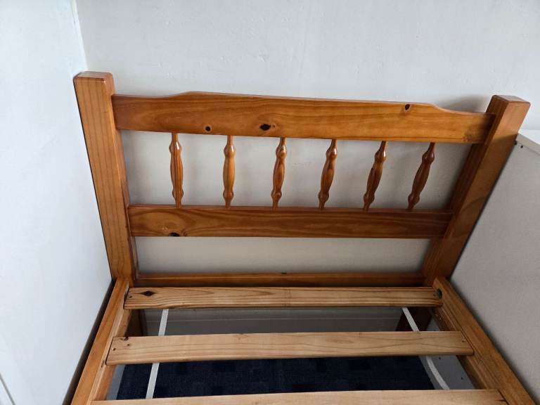Used single pine bed 
