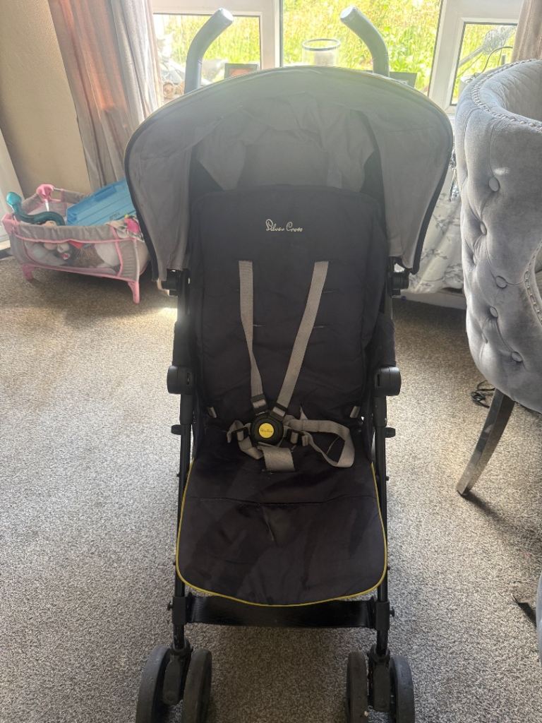 Sliver cross push chair