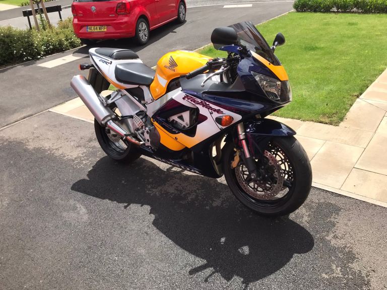 Honda, CBR, 2001, 929 (cc)