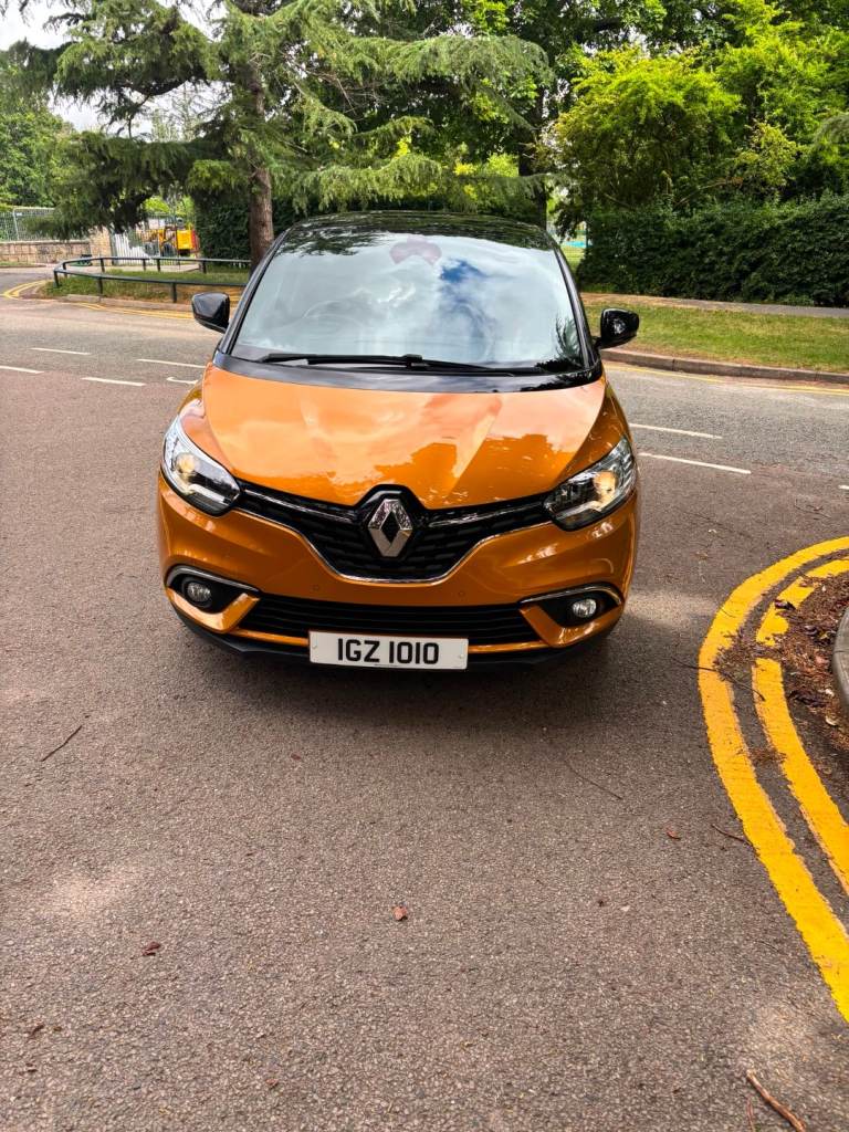 Renault SCENIC hybrid, MPV, 2017, Manual, 1461 (cc), 5 doors