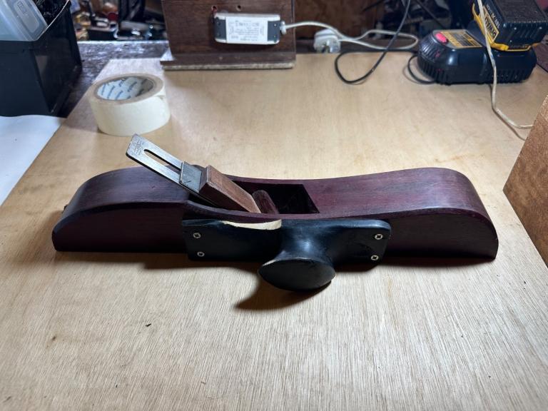 Wooden Shoulder Plane with Ergonomic Handle - With Premium Hock France Blade