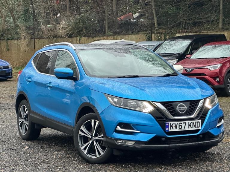 2017 Nissan Qashqai 1.6 dCi N-Connecta 5dr Xtronic HATCHBACK Diesel Automatic