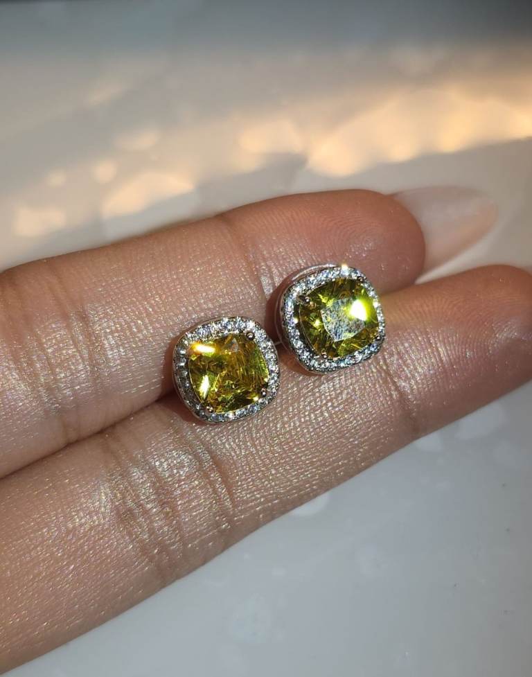 Sparkling Canary Yellow Halo Stud Earrings – Silver Tone ✨