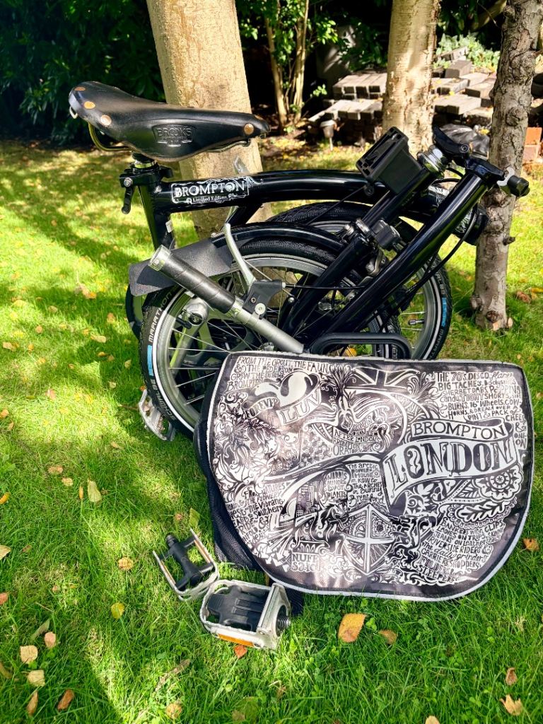 Brompton × Vic Lee Limited Edition #25 of 500 – Collector Set