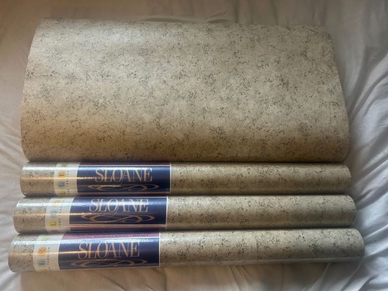 4 rolls of matching self pasting wallpaper 