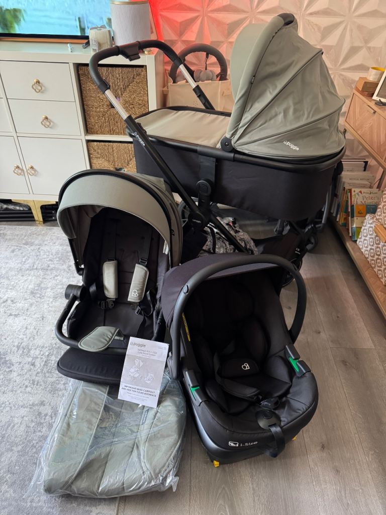 Puggle santiago 2 in 1 travel System – khaki Good Condition