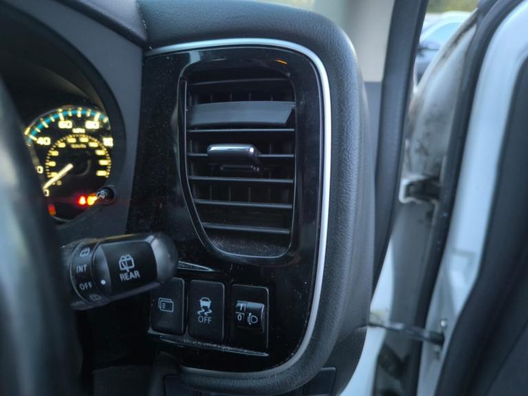 2014 Mitsubishi Outlander 2.0 Plugin Hybrid 12kWh GX3h 5 Seats 4WD Euro 5 Road Tax 20 ULEZ Compli...