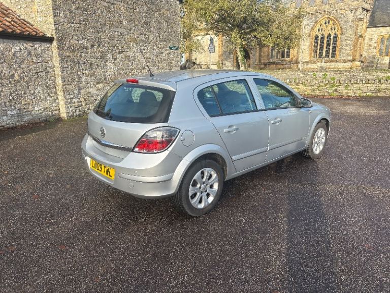 Vauxhall, ASTRA, Hatchback, 2009, Manual, 1364 (cc), 5 doors