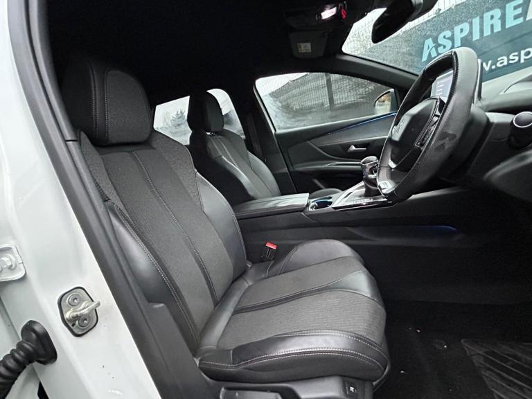 2017 Peugeot 3008 1.2 PureTech GT Line Euro 6 (s/s) 5dr HATCHBACK Petrol Manual