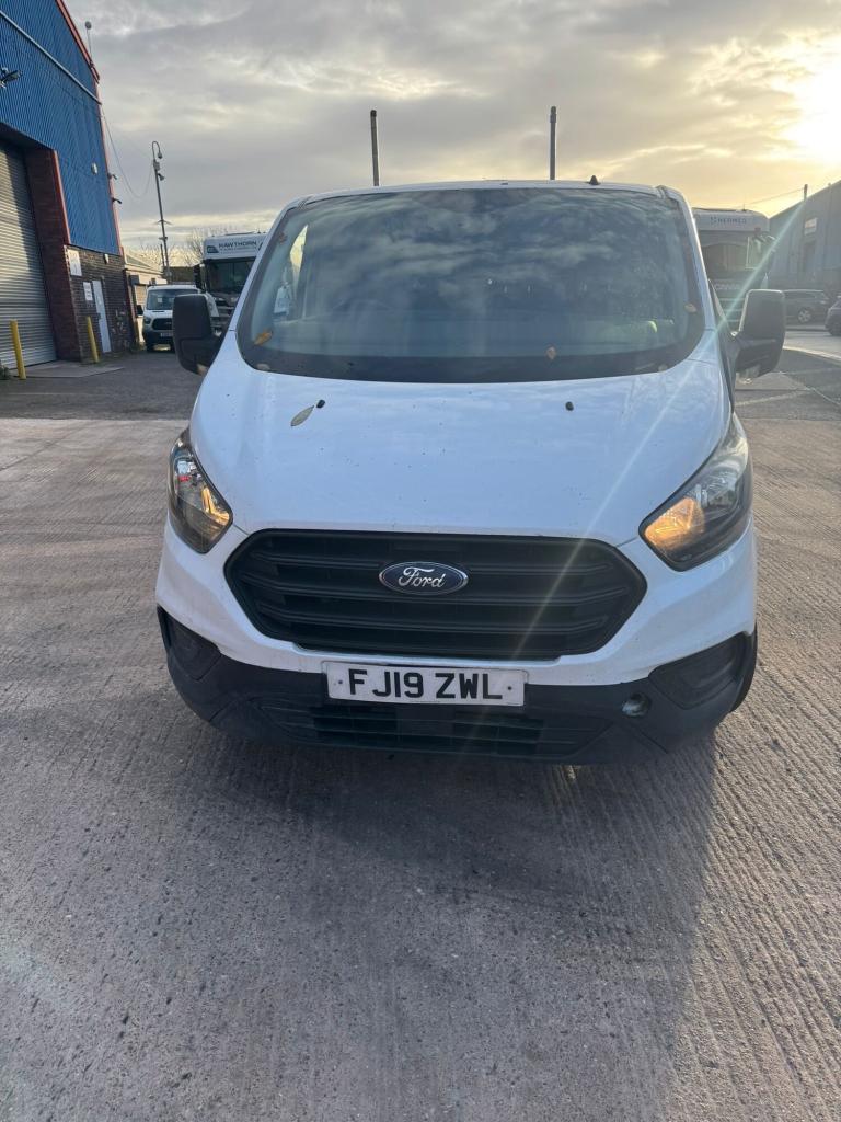2019 Ford Transit Custom 2.0 TDCi 130ps Low Roof Van PANEL VAN Diesel Manual