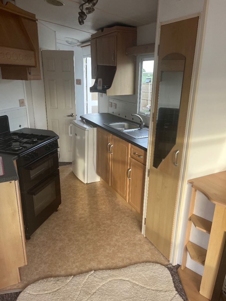 2 bed static for rent 