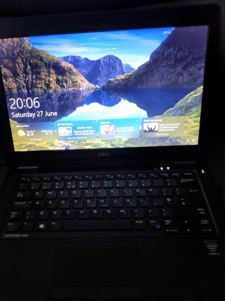 Dell Latitude E7250 i7 2.7GHz CPU 16GB RAM 256 GB SSD Windows 10 Pro