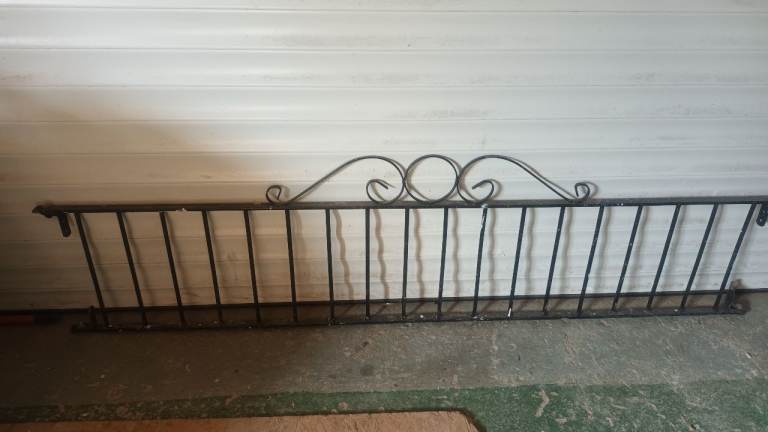 Wrought Iron Wall Mounted Garden Planter – Good Condition