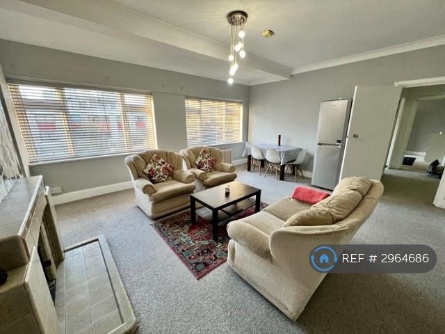 2 bedroom flat in Lansdowne House, Bournemouth, BH1 (2 bed) (#2964686)