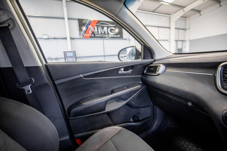 2017 Kia Sorento 2.2 CRDi KX-1 5dr ESTATE DIESEL Manual