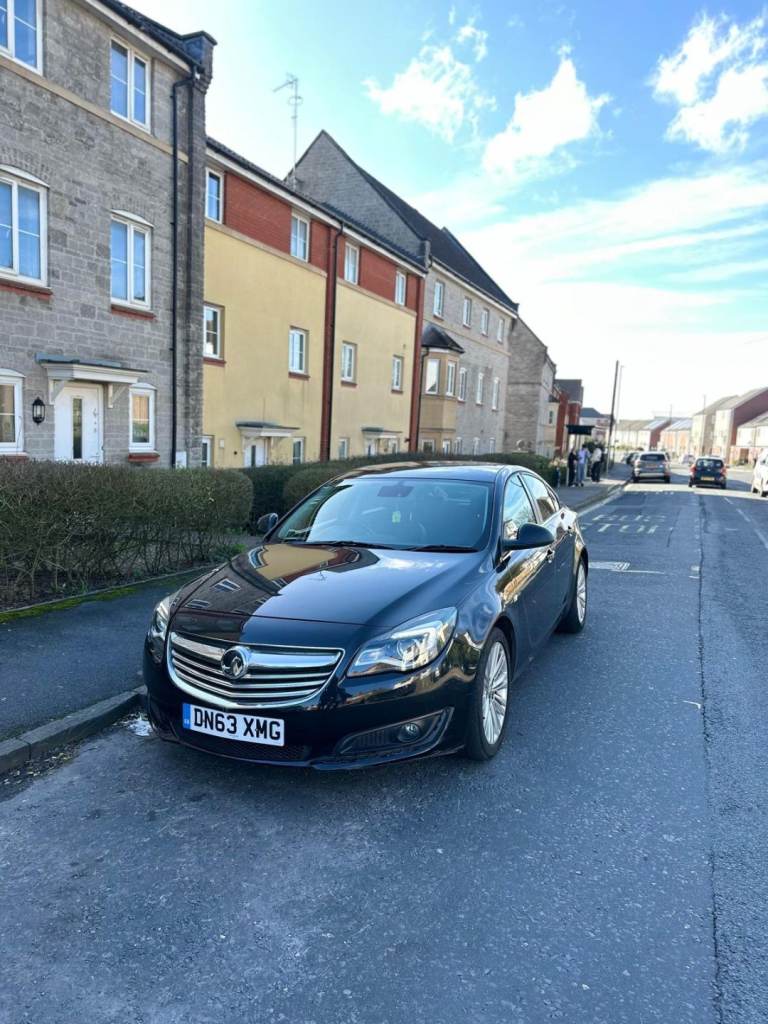 Vauxhall, INSIGNIA, Hatchback, 2013, Manual, 1956 (cc), 5 doors
