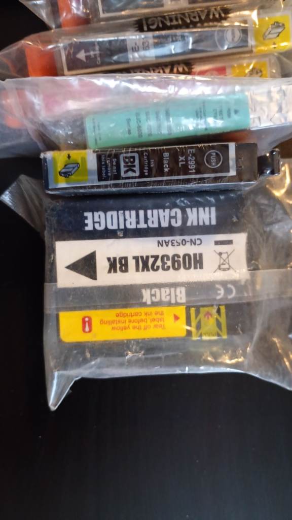 Printer ink cartridges 