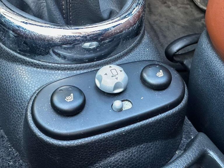 2008 MINI Convertible 1.6 Cooper Sidewalk 2dr Convertible Petrol Manual