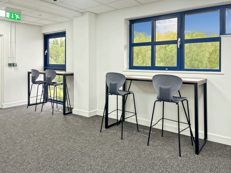 St Neots - PE196RE \ Flexible Coworking Membership - Drop In Anytime