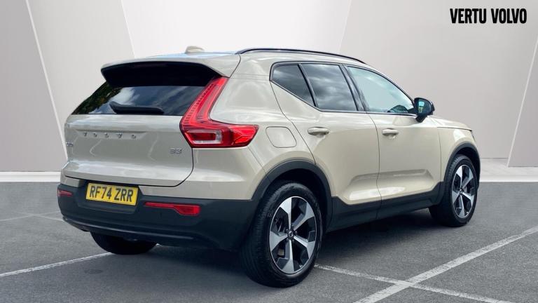 2025 Volvo XC40 2.0 B3P Plus Dark 5dr Auto Petrol Estate Estate Petrol Automatic