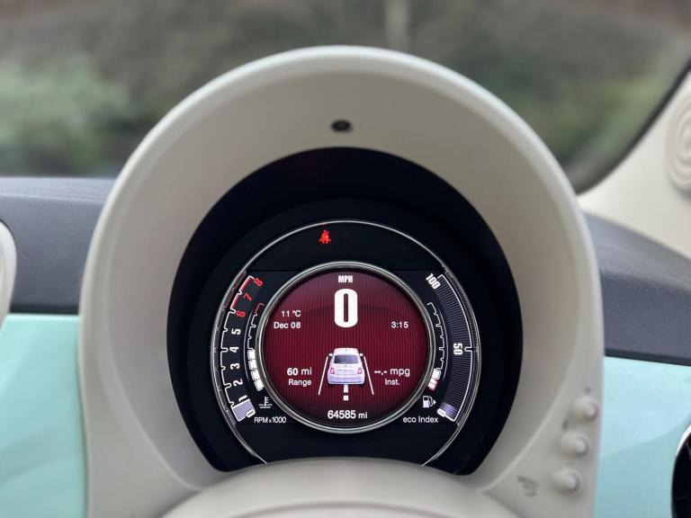 2016 Fiat 500 1.2 Lounge Euro 6 (s/s) 3dr HATCHBACK Petrol Manual