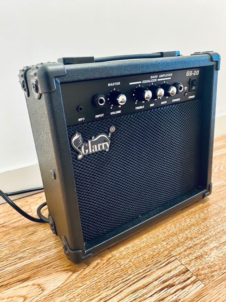 Brand New 20W Bass Guitar Amplifier 