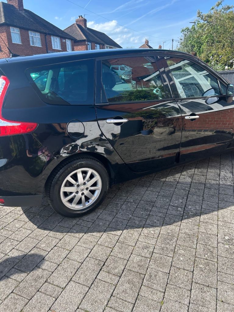 Renault, GRAND SCENIC, MPV, 2011, Manual, 1461 (cc), 5 doors