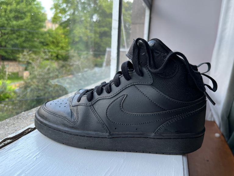 Nike Court Borough Mid 2 trainers 