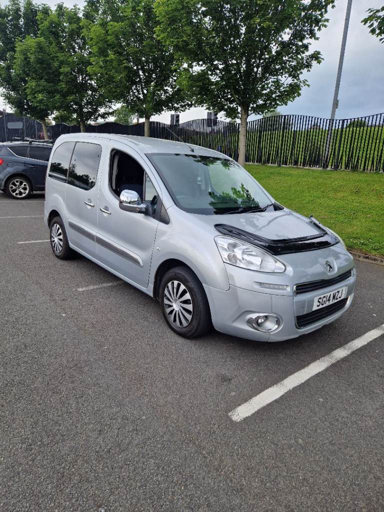 Peugeot, PARTNER TEPEE, MPV, 2014, Manual, 1560 (cc), 5 doors