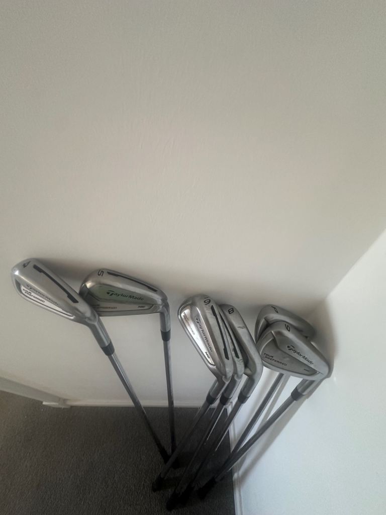 Taylormade 4-PW Tour Preferred MC Irons  