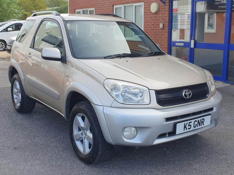2004 Toyota RAV4 2.0 VVT-i XT3 SUV 3dr Petrol Automatic 4WD (218 g/km  147 bhp)
