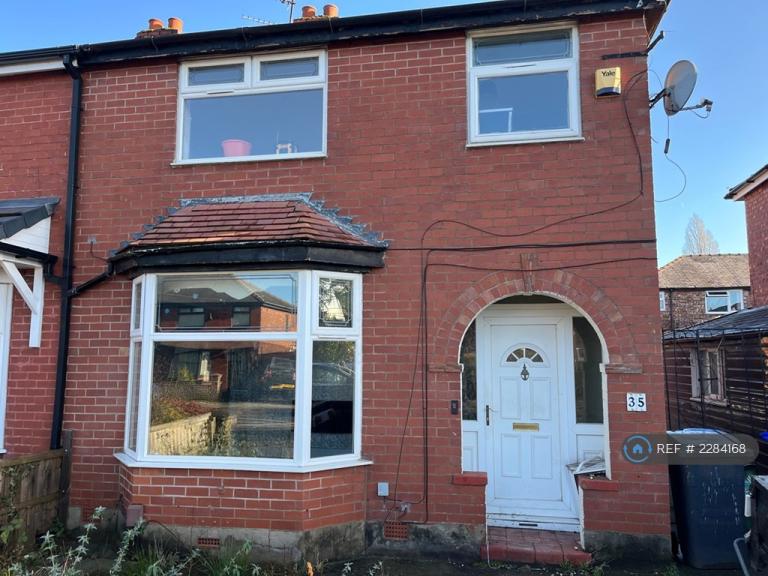 3 bedroom house in Scott Road, Manchester, M43 (3 bed) (#2284168)