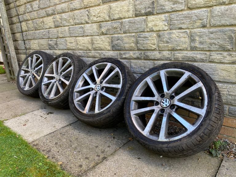 VW GOLF MK5/MK6 GTD Charleston 18” alloy wheels 