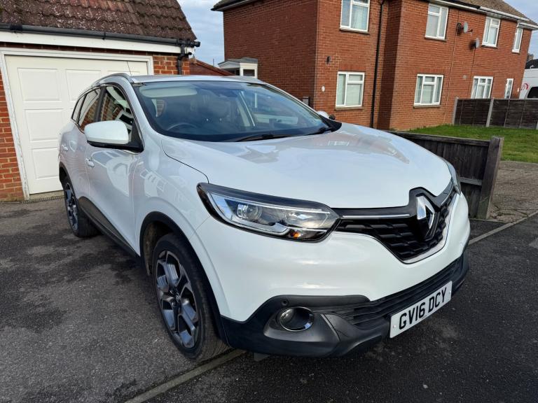 2016 Renault Kadjar 1.2 TCE Dynamique S Nav 5dr HATCHBACK Petrol Manual