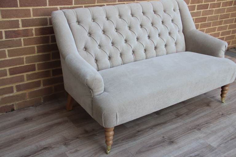 Laura Ashley Ropsley Sofa (UK Delivery)