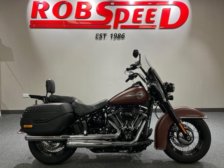 Harley-Davidson FLHCS Heritage Softail Classic 114, 1868cc, 2018