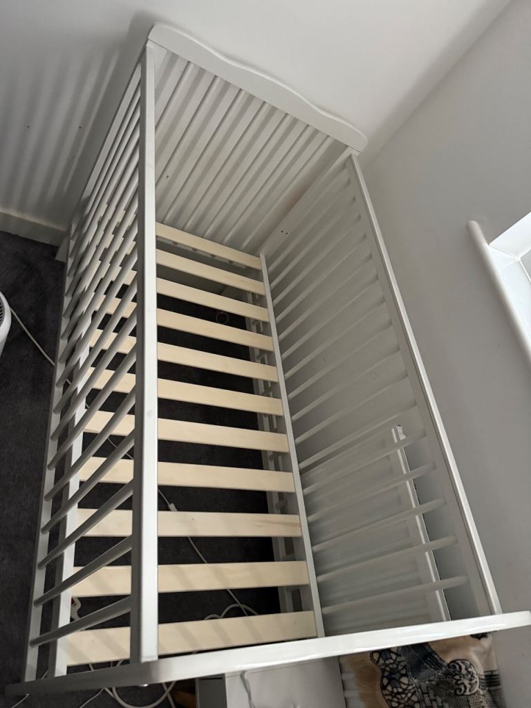 White Baby Cot with Mattress – Good Condition