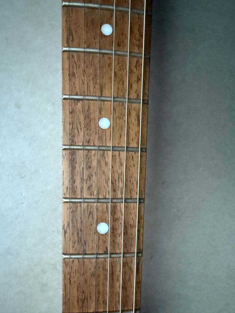 Fender Squier Mini Strat 3/4 Size mini Black Immaculate & Stand