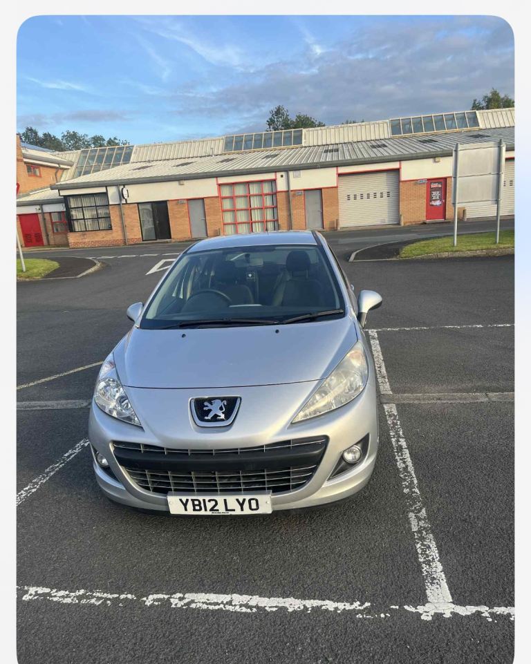 Peugeot, 207, Hatchback, 2012, Manual, 1398 (cc), 5 doors