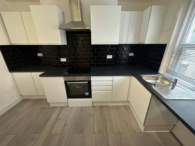 3 bed flat - St Marys - New refurb - Available NOW
