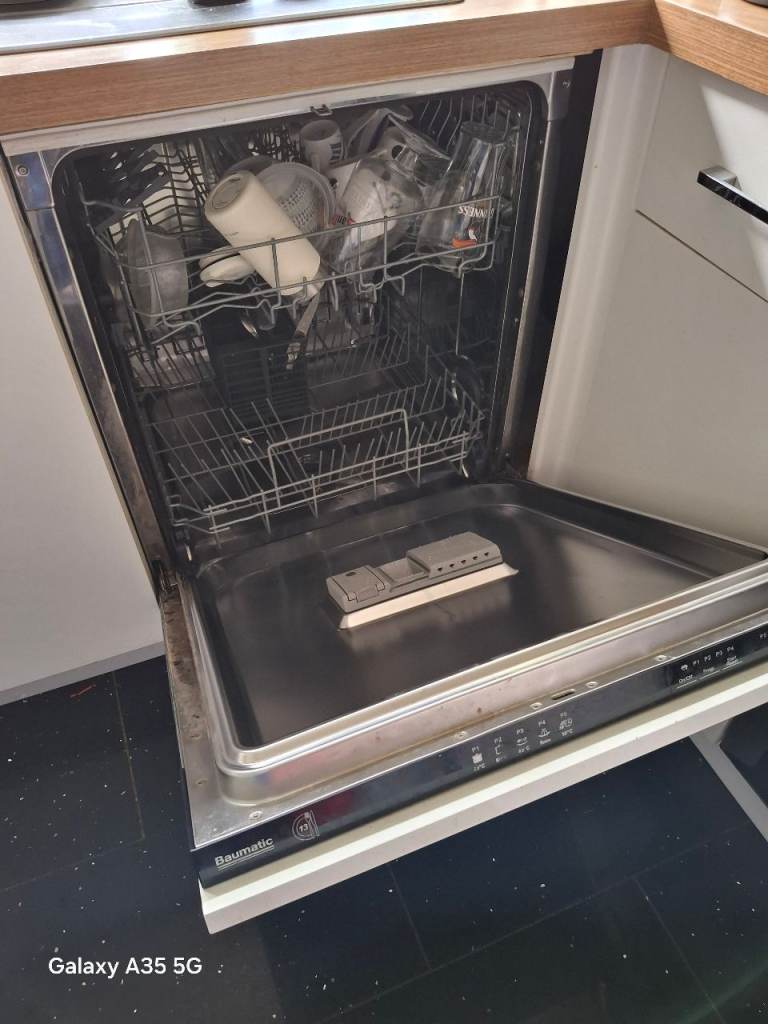 Integrated Dish Washer