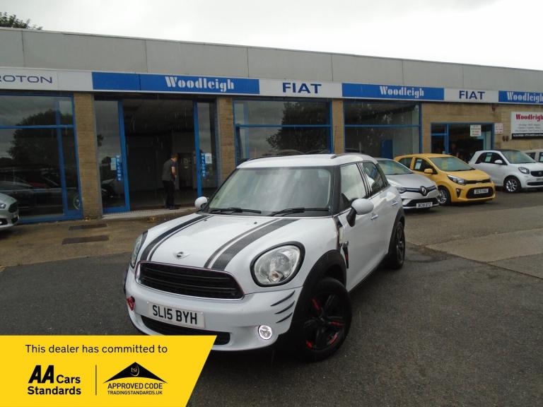 MINI COUNTRYMAN 1.6 Cooper Countryman 2015