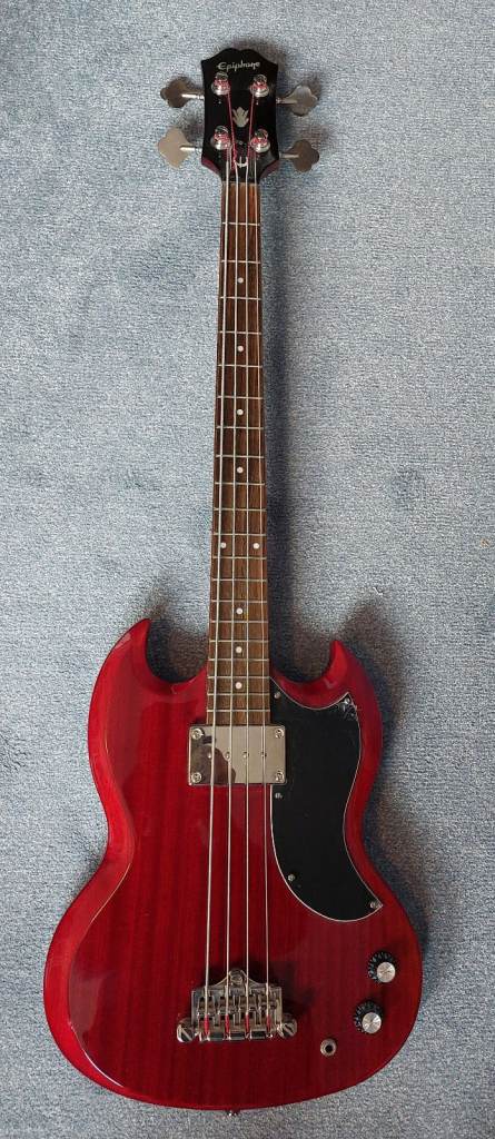 image for Epiphone Bass Guitar and Marshall Series B  15W Bass Amp