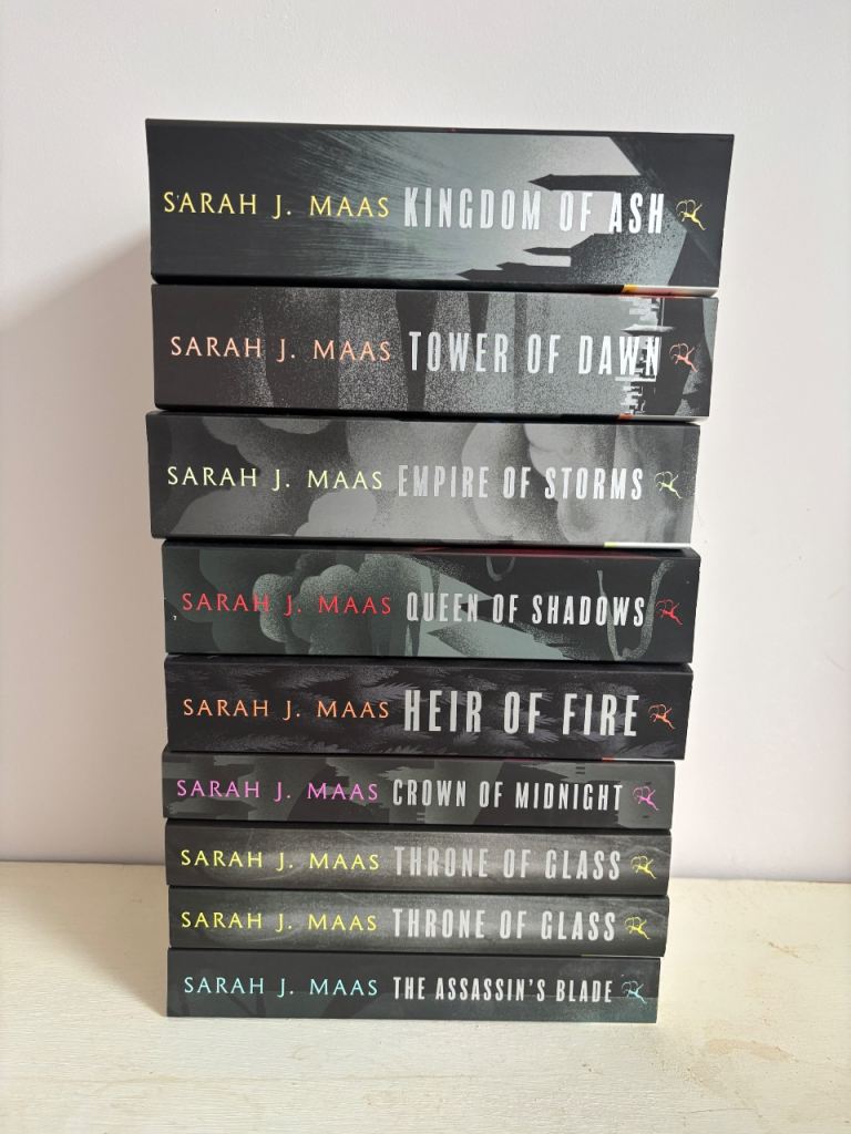 Sarah J Maas Throne of Glass Series – Full Set, As Good As New