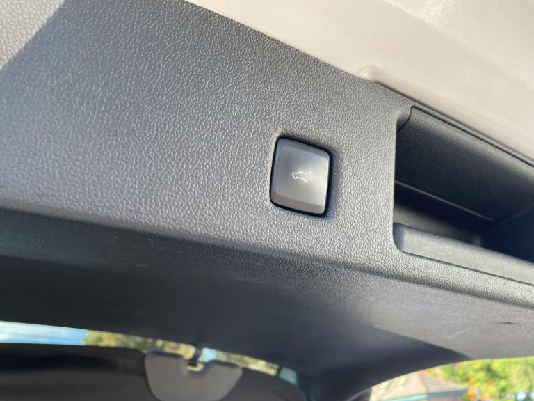 2023 Ford Kuga Kuga Vignale 5 door 1.5L EcoBoost 150PS FWD 6 Speed Manual HATCHBACK Petrol Manual