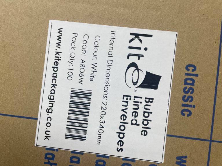 Padded white envelopes approx 4000 job lot